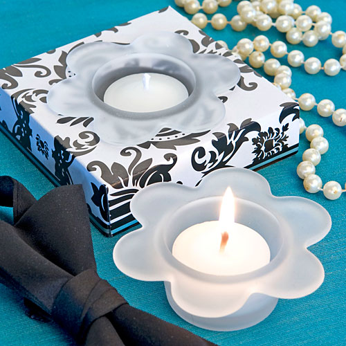 Floral design tea light candle holder