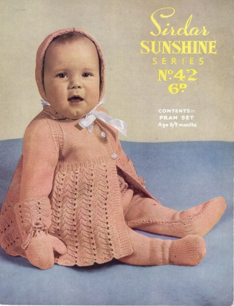 Vintage Sirdar Knitting Pattern 42 - Pram Set - Age 6/9 Months