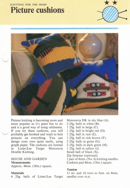 Vintage Hamlyn Knitting Pattern: Picture Cushions