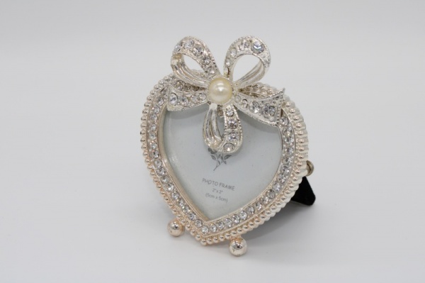 Silver Plated Heart Photo Frame with Pearl & Diamante