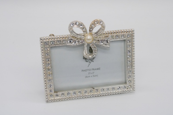Silver Plated Photo Frame with Pearl & Diamante