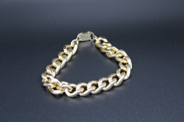 Gold Coloured Curb Chain Bracelet - Costume Jewellery
