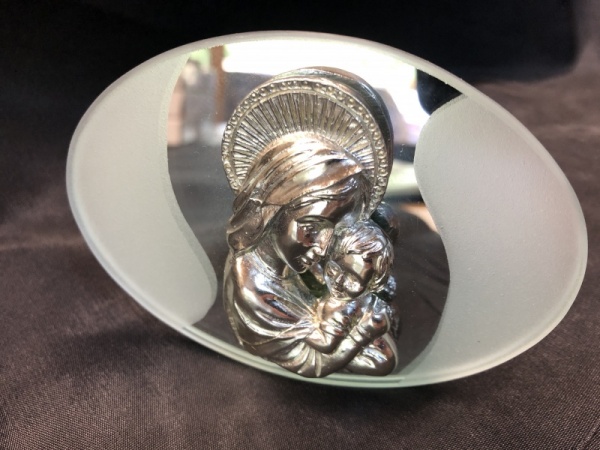 D'Lusso Home Collection Silver Madonna & Child Plaque on Oval Glass
