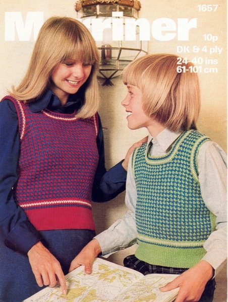 Vintage Marriner Knitting Pattern No 1657: Slipovers