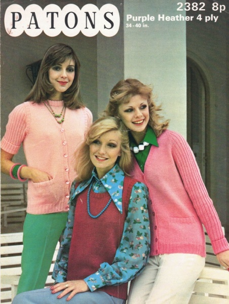 Vintage Patons Knitting Pattern 2382: Lady's Classic Twin Set