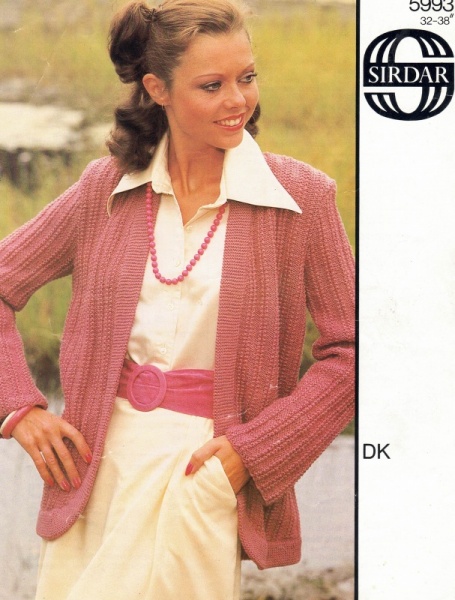 Vintage Sirdar Knitting Pattern No 5993: Lady's Jacket