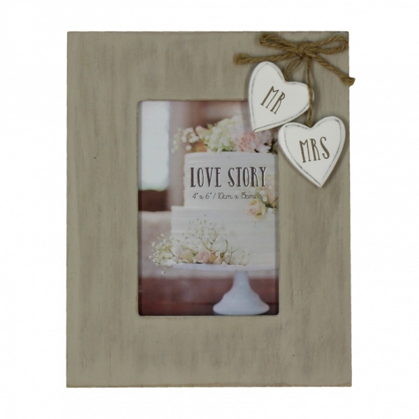 Love Story Wooden Photo Frame With Hearts ''Mr & Mrs'' 4'' x 6''