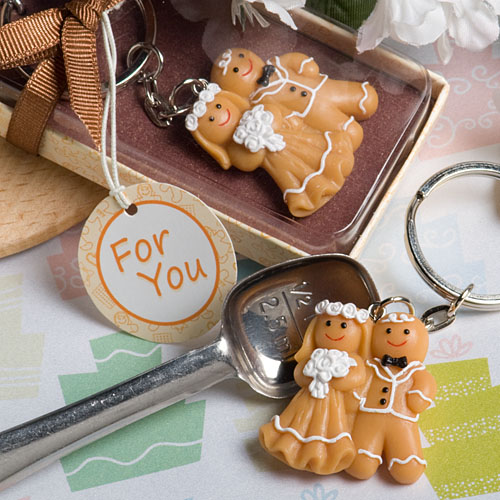 Adorable Gingerbread Bride & Groom Key Ring