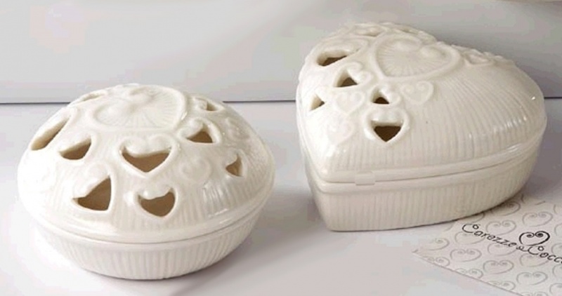 Set of 2 Round & Heart Shaped White Porcelain Trinket Boxes