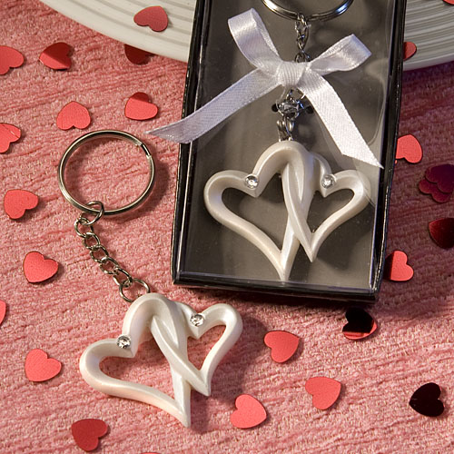 Valentine Themed Interlocking Heart Design Key Chain