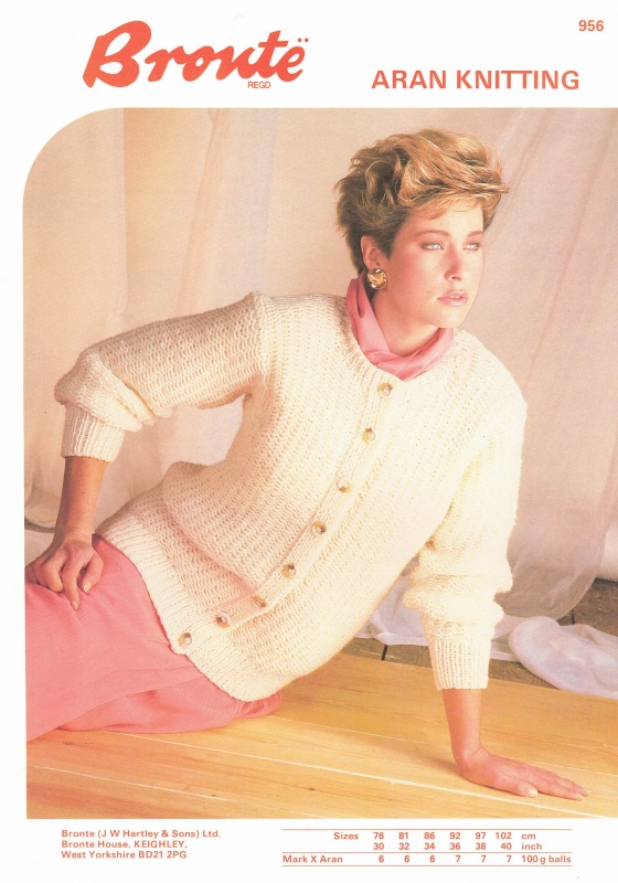 Vintage Bronte Knitting Pattern No 956: Ladies Aran Cardigan