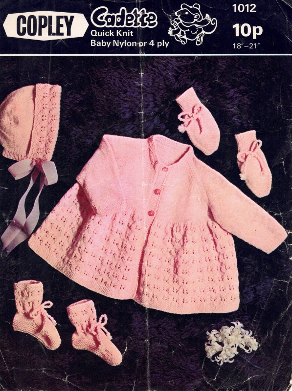 Vintage Copley Knitting Pattern No 1012: Baby Set