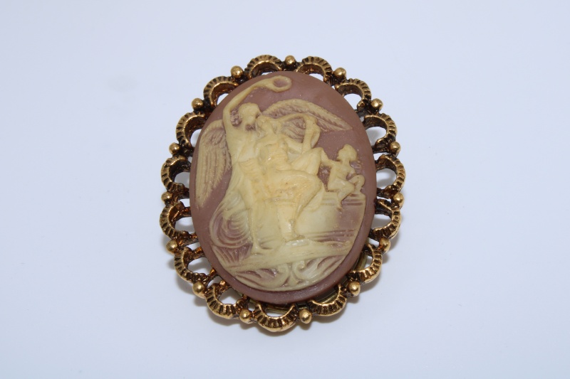 Vintage Brass Cameo Scarf Ring Buckle