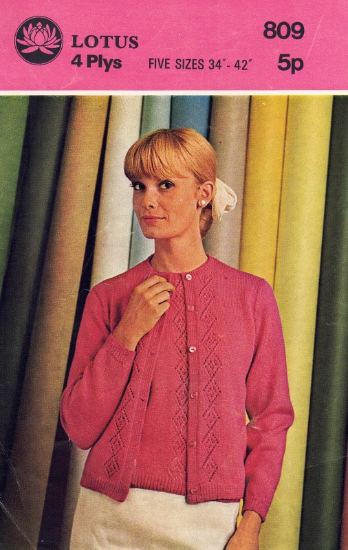 Vintage Lotus Knitting Pattern No 809: Lady's Twin Set