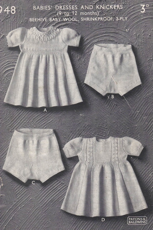 Vintage Patons Knitting Pattern 948: Babies' Dresses & Knickers 9-12 Months