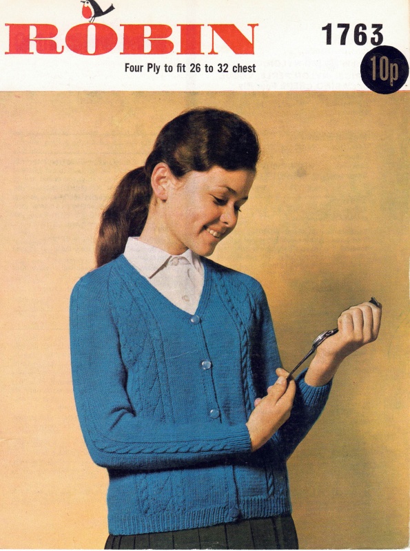 Vintage Robin Knitting Pattern 1763 - Childs Cable Cardigan