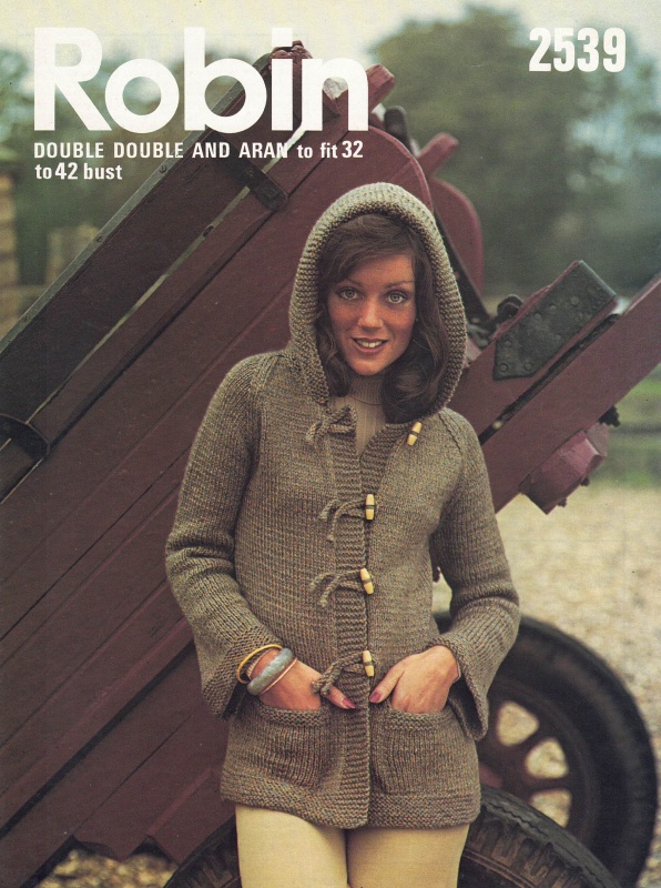 Vintage Robin Knitting Pattern 2539 - Ladies Jacket with Hood