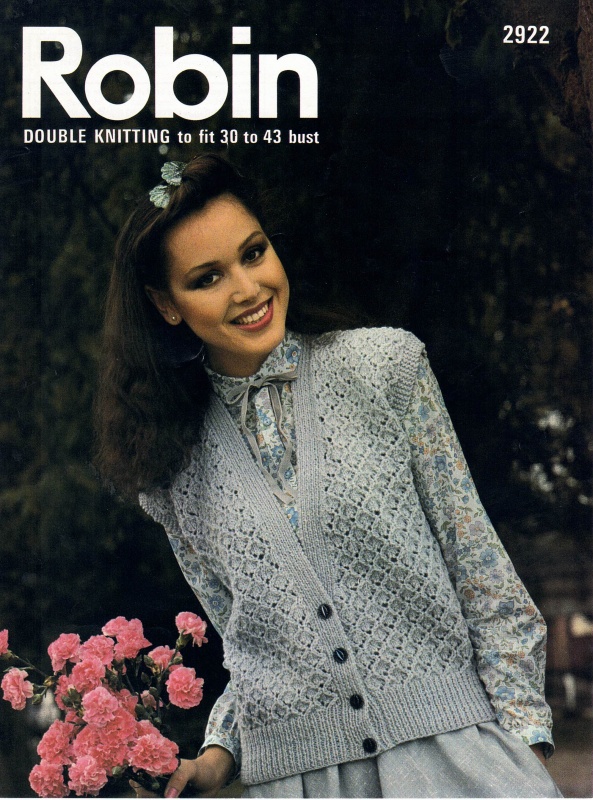 Vintage Robin Knitting Pattern 2922 - Ladies Waistcoat