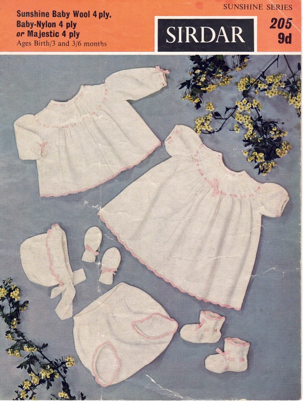 Vintage Sirdar Knitting Pattern No 205: Baby's Set for a Girl