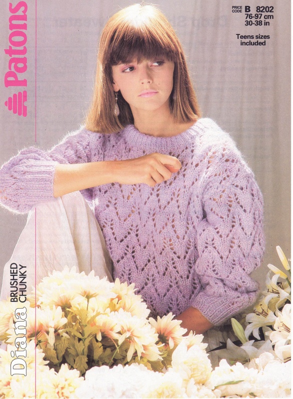 Vintage Sirdar Knitting Pattern No 8202: Lady's Drop Shoulder Sweater