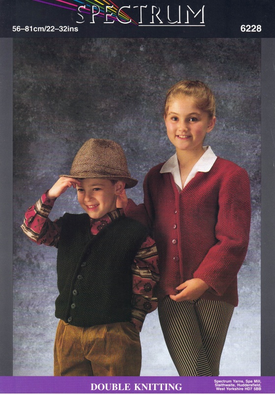 Vintage Spectrum Knitting Pattern No 6228: Child's Cardigan & Sweater